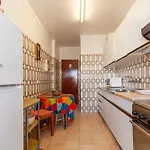 Apartament B32 -